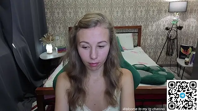 Lill Mary online show from July 2026 05:38:02 AM