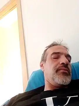 Snapshot of Marcolino183 chatting on December 2024 11:45:02 AM Marcolino183 online show from December 2024 11:45:02 AM