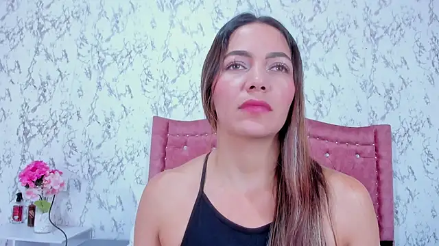 Mia Malkovaa  online show from September 2025 04:20:01 PM