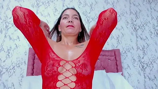 Mia Malkovaa  online show from November 2025 04:28:02 PM