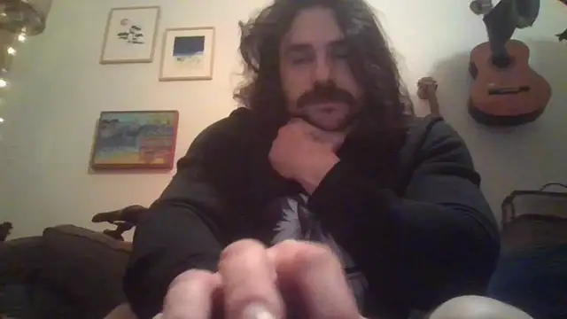 Snapshot of Mclozzz chatting on February 2026 03:29:02 AM Mclozzz online show from February 2026 03:29:02 AM