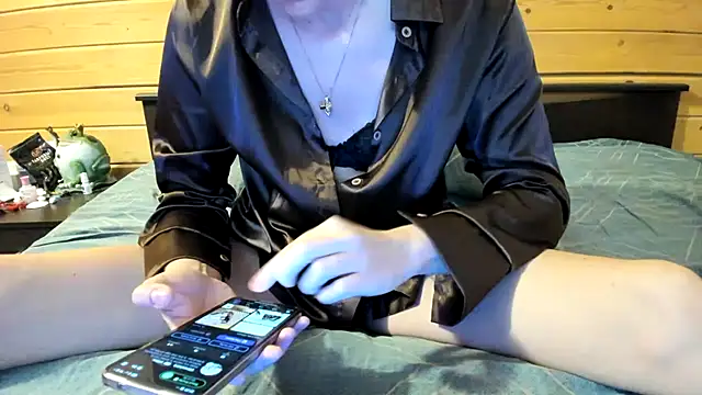 Cookiecutey online show from June 2026 07:30:02 PM