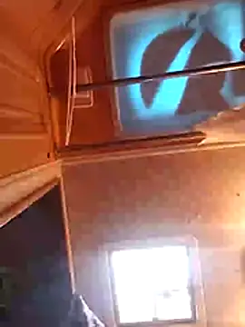 LargeDominoes online show from April 2026 10:56:02 PM