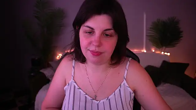 MirandaWong online show from April 2026 06:19:01 AM