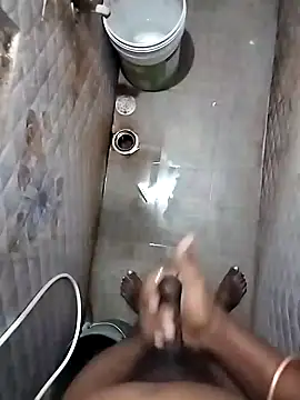 Snapshot of Karthik924 chatting on December 2024 04:47:02 PM Karthik924 online show from December 2024 04:47:02 PM