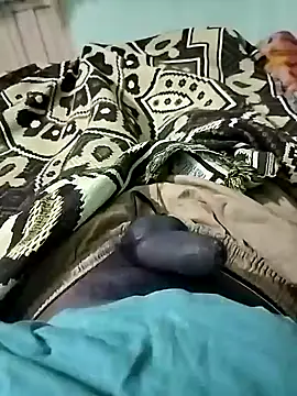 Snapshot of Karthik924 chatting on December 2024 04:20:02 PM Karthik924 online show from December 2024 04:20:02 PM