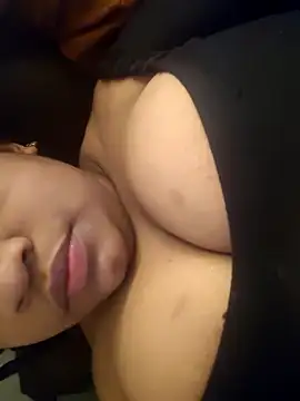 vic pretynhaa online show from April 2026 12:44:02 PM