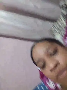 Snapshot of vic_pretynhaa chatting on June 2026 01:42:01 PM vic pretynhaa online show from June 2026 01:42:01 PM