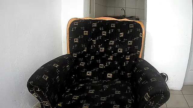 GoldenPussyXOXO online show from April 2026 11:50:01 PM