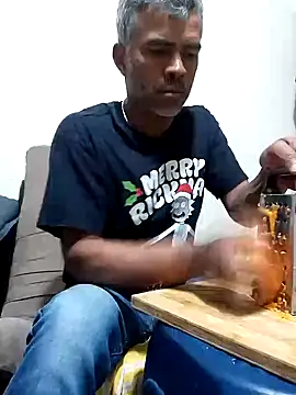 Snapshot of yourprivateproperty chatting on September 2025 11:08:02 PM yourprivateproperty online show from September 2025 11:08:02 PM