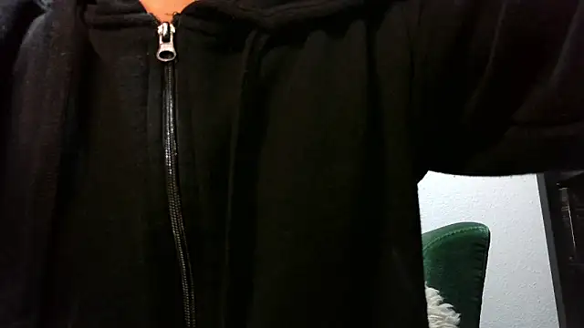 calioppe01 online show from February 2026 10:33:02 AM