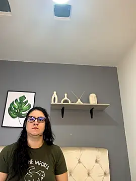 Soe Lara online show from September 2025 10:48:02 AM