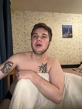 Family-Mm1 online show from December 2024 05:13:01 PM