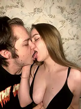 Family-Mm1 online show from January 2026 06:39:02 AM