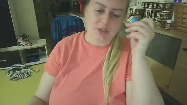 Meliss Official9 online show from May 2026 07:52:01 PM