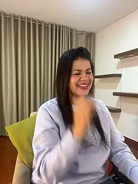 Snapshot of Alice_Biel chatting on January 2025 10:22:01 AM Alice Biel online show from January 2025 10:22:01 AM