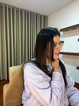 Snapshot of Alice_Biel chatting on January 2025 11:11:02 AM Alice Biel online show from January 2025 11:11:02 AM