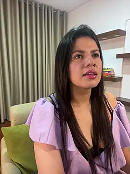 Snapshot of Alice_Biel chatting on March 2025 10:42:01 PM Alice Biel online show from March 2025 10:42:01 PM