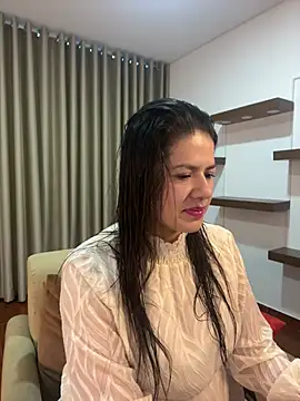 Snapshot of Alice_Biel chatting on March 2025 11:58:01 AM Alice Biel online show from March 2025 11:58:01 AM