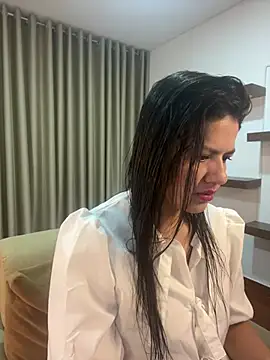 Snapshot of Alice_Biel chatting on March 2025 11:09:02 AM Alice Biel online show from March 2025 11:09:02 AM