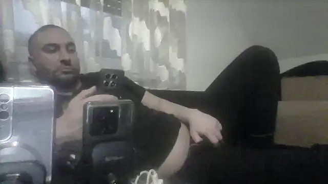 Snapshot of NewyorkDimi chatting on January 2025 06:56:01 AM NewyorkDimi online show from January 2025 06:56:01 AM