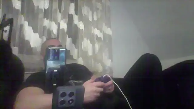 Snapshot of NewyorkDimi chatting on January 2025 11:45:01 PM NewyorkDimi online show from January 2025 11:45:01 PM