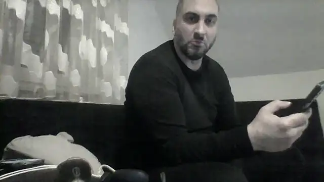 Snapshot of NewyorkDimi chatting on March 2025 02:30:01 AM NewyorkDimi online show from March 2025 02:30:01 AM