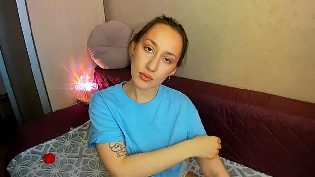 MelodyOfLovee online show from March 2026 05:24:01 AM