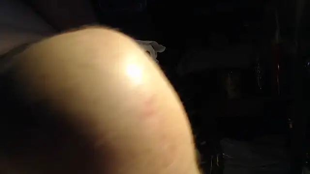 DREAMZ420 online show from November 2025 06:46:01 AM