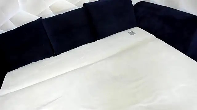 Sweet Lanaaaaa online show from April 2026 11:16:01 AM