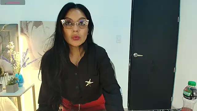 Zuzana21 online show from June 2026 01:34:01 PM