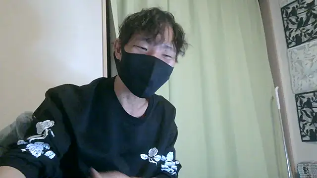 Snapshot of UKI06 chatting on December 2024 02:42:02 PM UKI06 online show from December 2024 02:42:02 PM