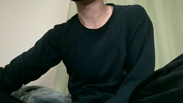 Snapshot of UKI06 chatting on December 2024 12:12:02 PM UKI06 online show from December 2024 12:12:02 PM