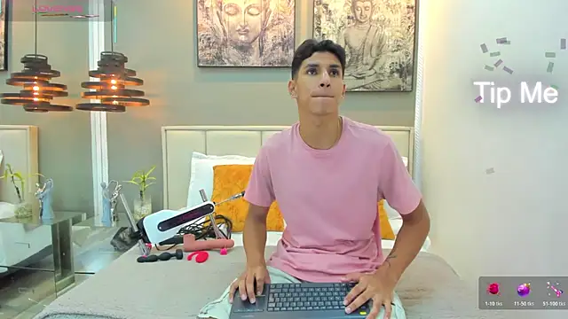 kieran derek online show from November 2025 03:27:01 AM