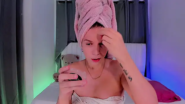 gatitavenecis online show from March 2026 07:32:01 PM