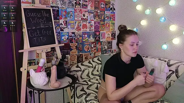 LittleLeen online show from December 2024 12:59:02 AM