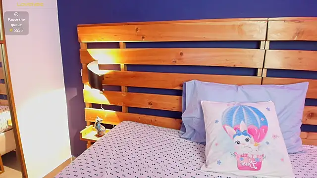 stefania lerner online show from December 2024 03:26:02 PM