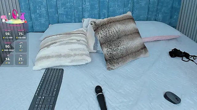 pretty sunlight  online show from March 2025 04:30:02 AM