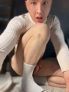 Hungry  Puppy online show from April 2026 02:39:02 PM