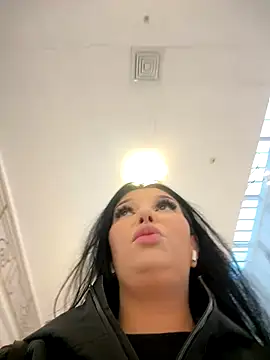 Snapshot of Tisha_Busty chatting on November 2025 10:36:01 AM Tisha Busty online show from November 2025 10:36:01 AM