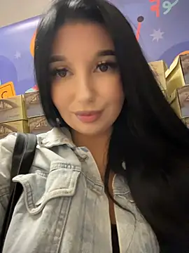 Tisha Busty online show from July 2026 12:34:01 PM