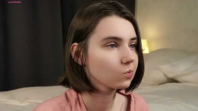 MeghanElson online show from March 2026 02:06:01 PM