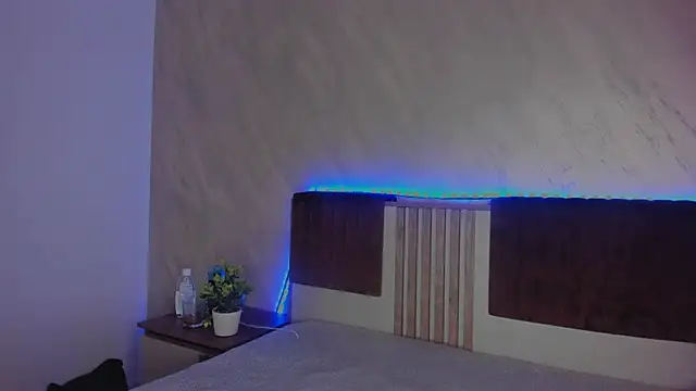 AliyaWade  online show from October 2025 03:14:01 AM