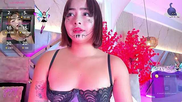 KimVelezz online show from February 2026 04:40:02 PM