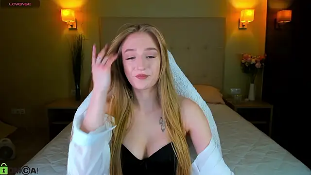 Snapshot of Stacy_River chatting on February 2026 09:19:02 AM Stacy River online show from February 2026 09:19:02 AM