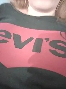 EvaRush online show from April 2026 08:28:02 PM