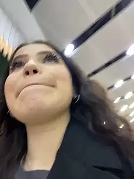 Chloe  Moon online show from December 2024 04:16:01 PM