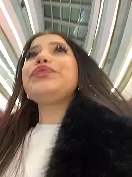 Chloe  Moon online show from December 2024 05:22:02 PM