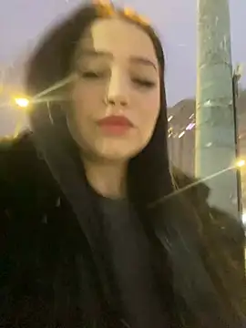 Chloe  Moon online show from December 2024 01:39:02 PM