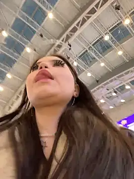 Chloe  Moon online show from November 2025 01:11:02 PM